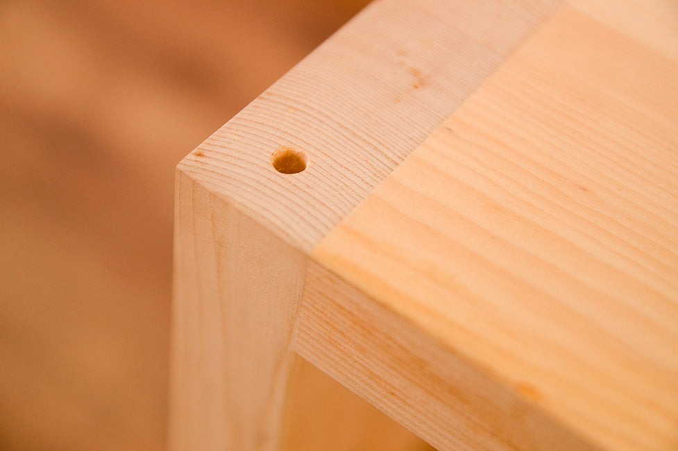 Multifunktionaler Möbelwürfel aus Zirbenholz - &