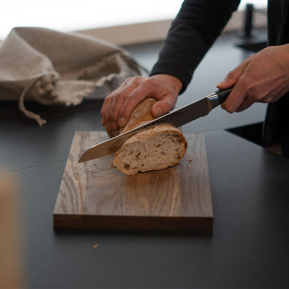 Hochwertiges Brotmesser aus Edelstahl | 21cm Klinge | ergonomischer Griff