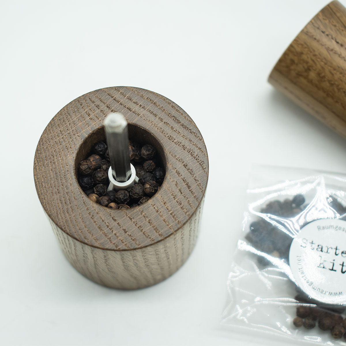 2er-Set Salz- und Pfeffermühle mit Porzellanmahlwerk | nieder | in verschiedenen Holzarten | mit Magnetkappe | DM 6 x H 11 cm